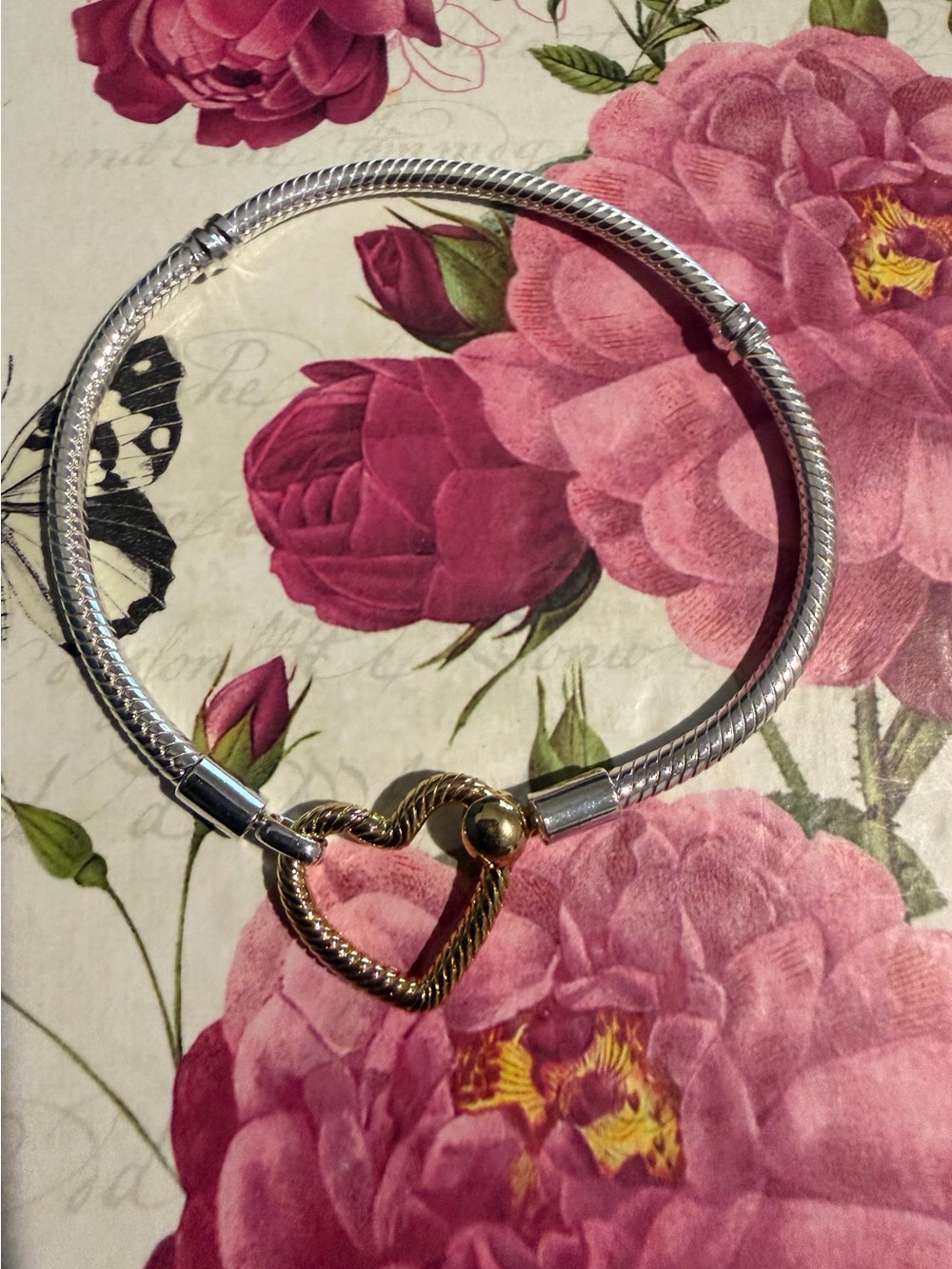 Authentic Pandora Moments Heart Closure Snake Chain Bracelet #569539C00